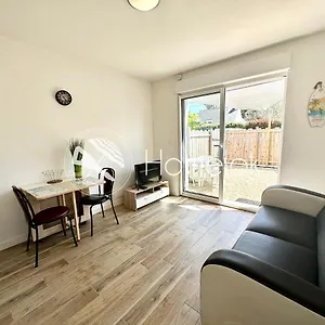 https://joli-t2-refait-neuf-terrasse-5min-des-plages.inbrittany.com
